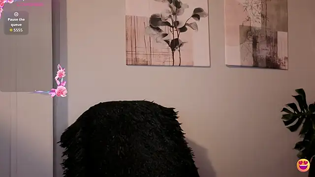 XXX chat uživo modela steff_bratz