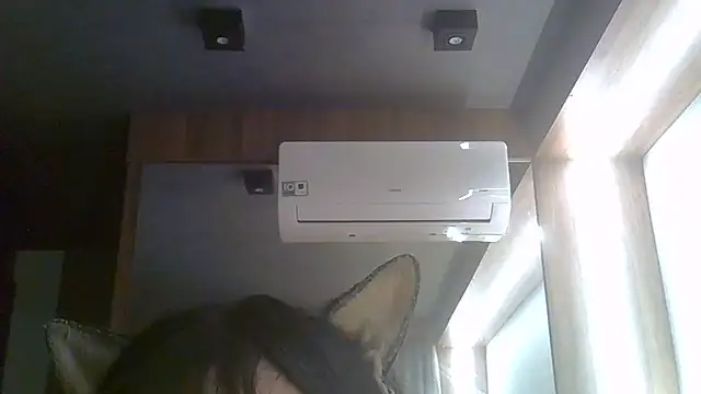 Chat XXX ao vivo de SkinnyKitten