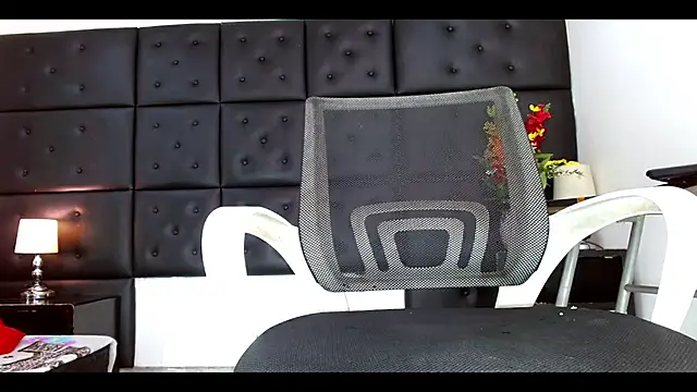 AfroWayuuu Chat XXX live