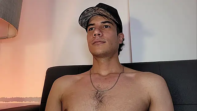 Derek_stud_: онлайн-секс-чат