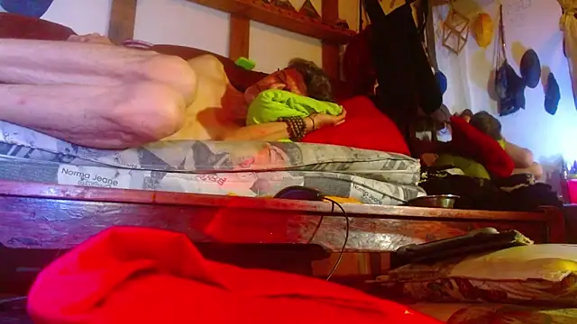 laye19 – Naživo XXX chat