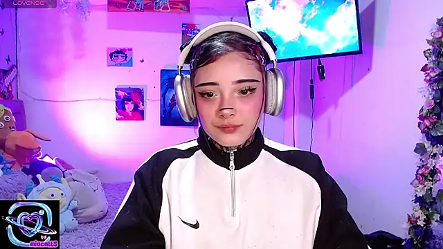 Živý XXX chat mia_catt05