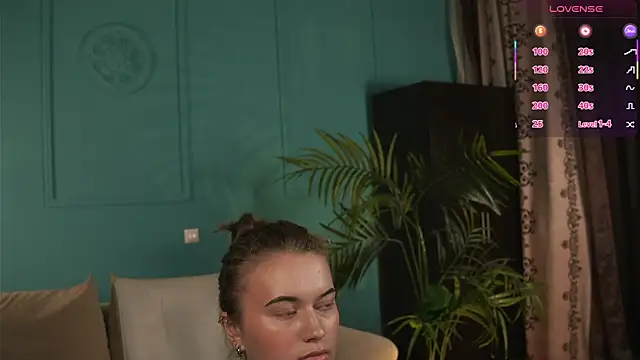 Margot_Ocean Adlı Modelin Canlı XXX Sohbeti