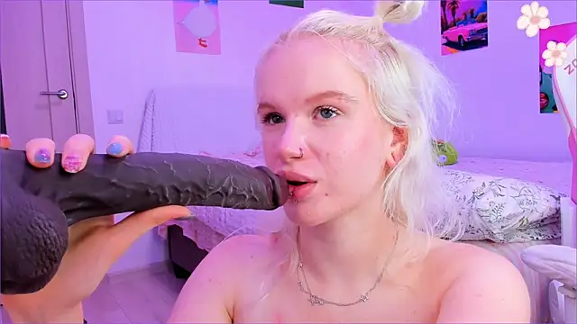 Mia_WaterFall Live XXX Chat