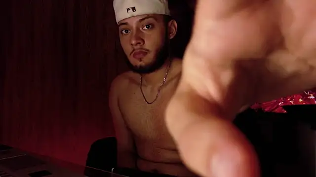 Sebolaz333 Chat XXX in diretta