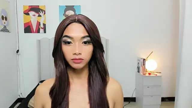MirandaSterling লাইভ XXX চ্যাট