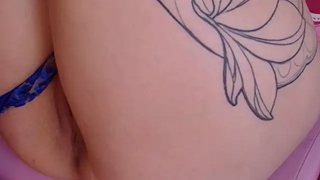 Bella__storm লাইভ XXX চ্যাট