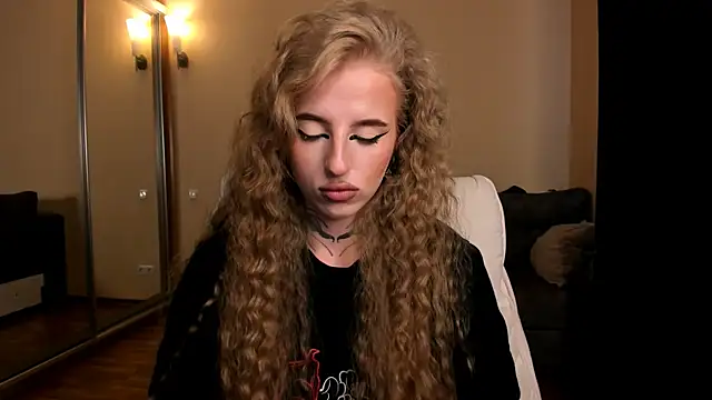 harley_kimm লাইভ XXX চ্যাট