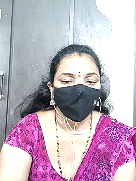 Leela_555 লাইভ XXX চ্যাট