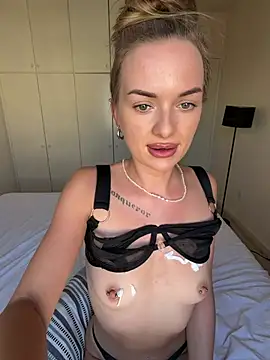ElenaRebelle লাইভ XXX চ্যাট