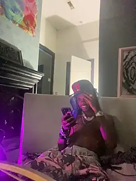 Chat +18 de DaeDotFrankyLoko ao vivo