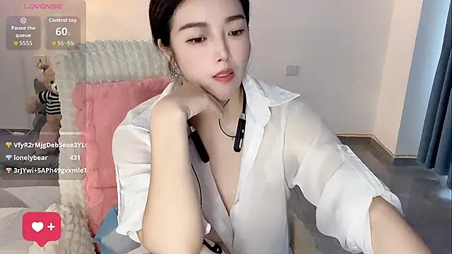 Yueer-2026 লাইভ XXX চ্যাট