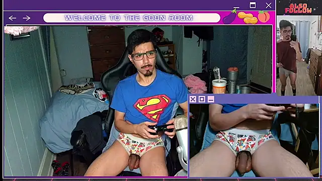 HarddMikee live XXX chat