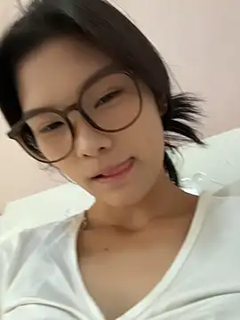 yanzi520 লাইভ XXX চ্যাট