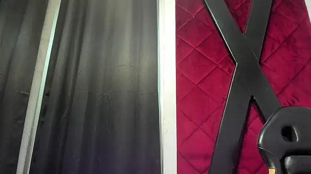 Elioth_18 Live XXX Chat