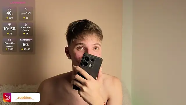 robbinblaze_'s Webcam Show