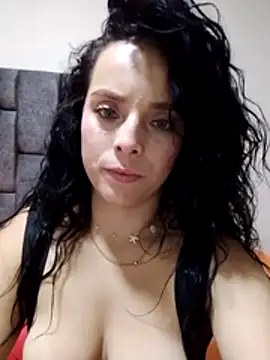 Martinarizzy Live XXX-Chat