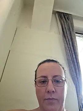Goodass7 Live XXX Chat