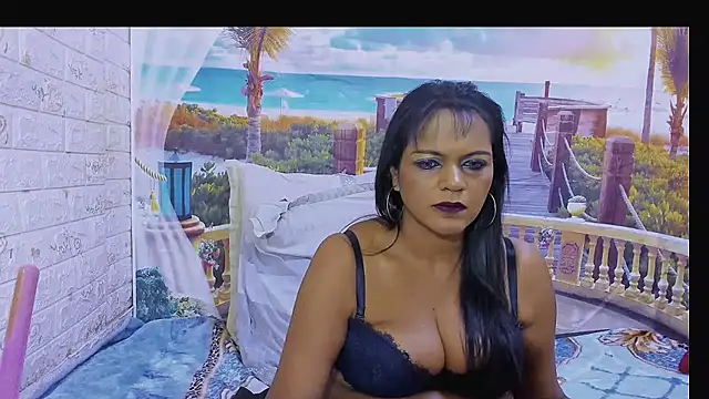indianswtbella's Live XXX Chat