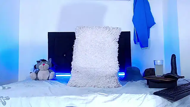pitersonntt Adlı Modelin Canlı XXX Sohbeti