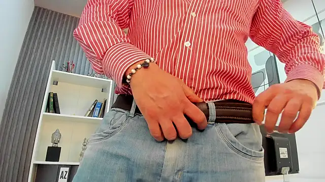 JuanKFit_45 XXX чат на живо
