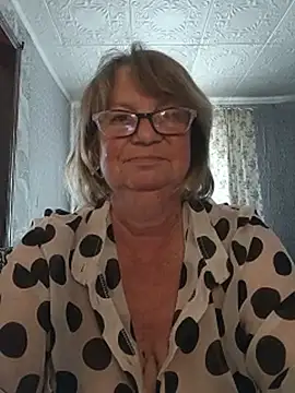 MilashkaCutie50 – Naživo XXX chat