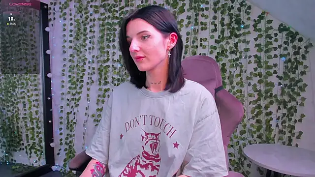 Lyynn_Martin's Live XXX Chat