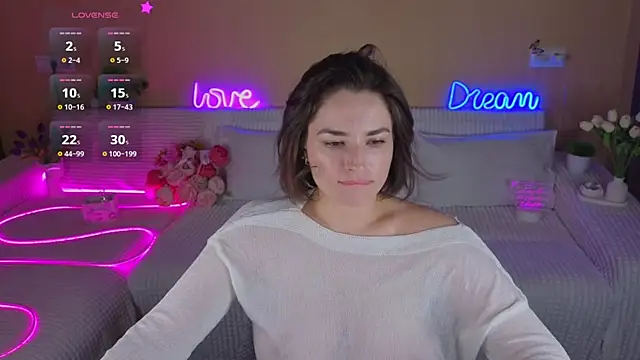 Camilla__one__'s Live XXX Chat