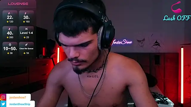 Онлайн чат XXX JordanShow