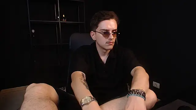 FelixStarkk Live XXX Chat