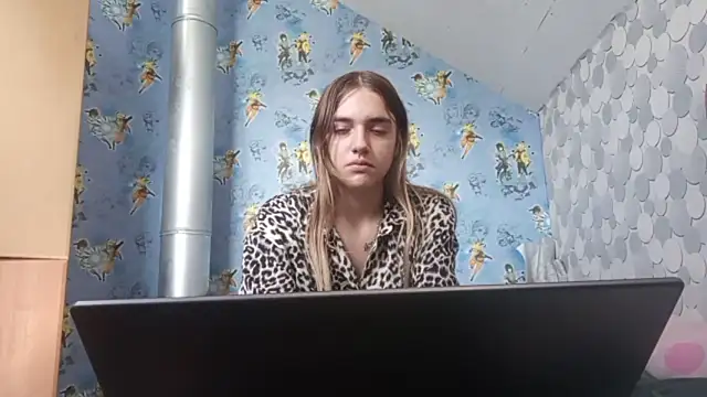 Онлайн чат XXX IraGerba