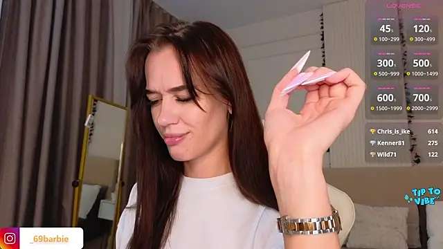 BBabyShark Chat XXX in diretta