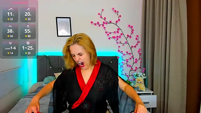 DellaRows লাইভ XXX চ্যাট