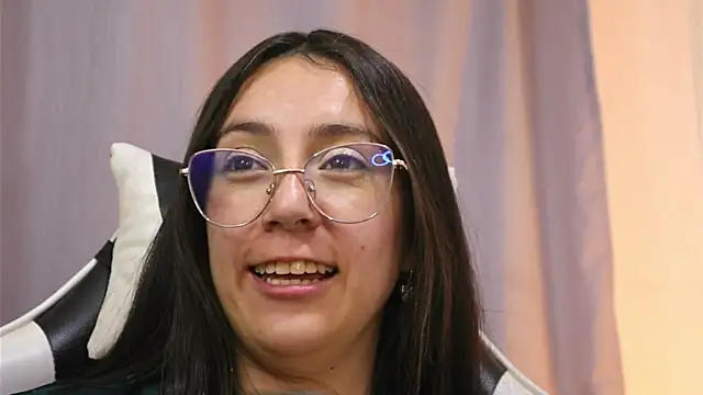 Chat +18 de Sweet_Sammy_ ao vivo