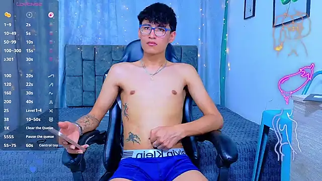 NicolasTorrezn Live XXX chat
