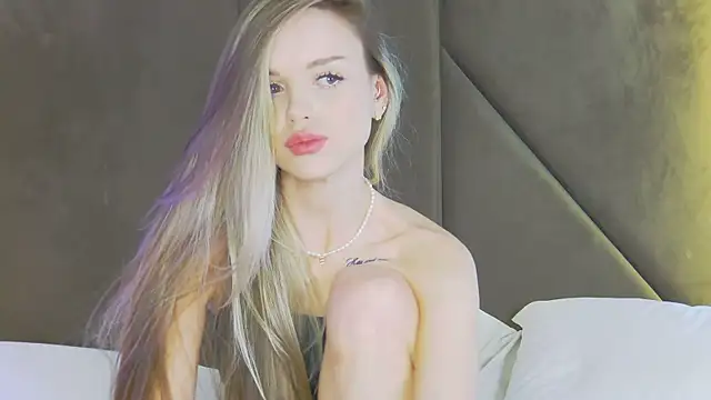 MarilynNova লাইভ XXX চ্যাট