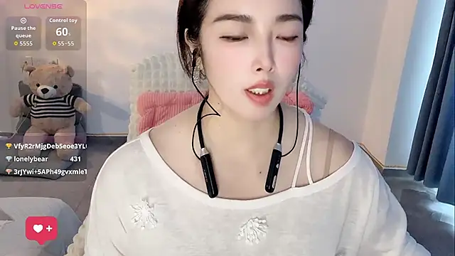 Yueer-2026 লাইভ XXX চ্যাট