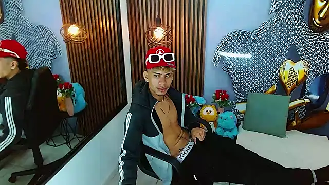 دردشة Skinny_cute_Alyer الجنسية المباشرة