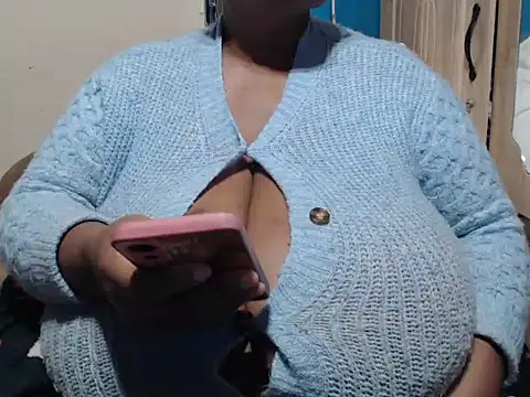CUTEFIRMMELONSS Live XXX-Chat