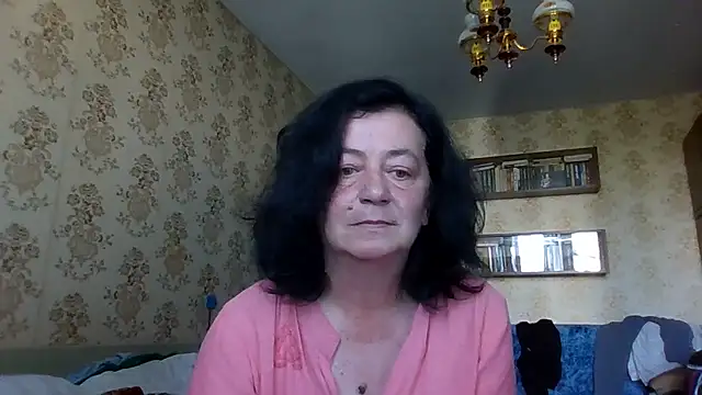 GypsiQueen2's Live XXX Chat