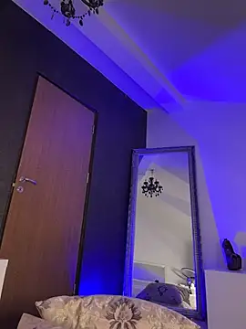 BellaKarma লাইভ XXX চ্যাট