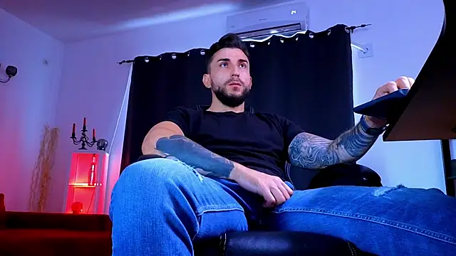 دردشة MightyAaron66 الجنسية المباشرة