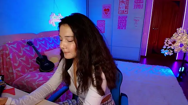 milana_marttt Chat XXX in diretta