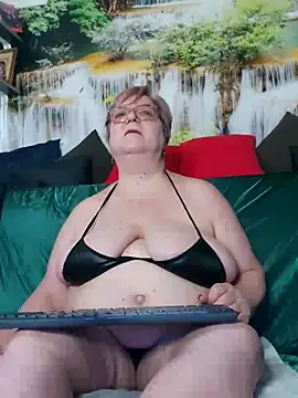 QueenPammy1 Chat XXX live