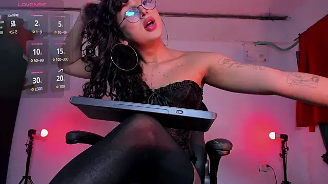 Heka_PrudenceのライブXXXチャット
