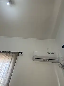 Slumpgirl's Live XXX Chat