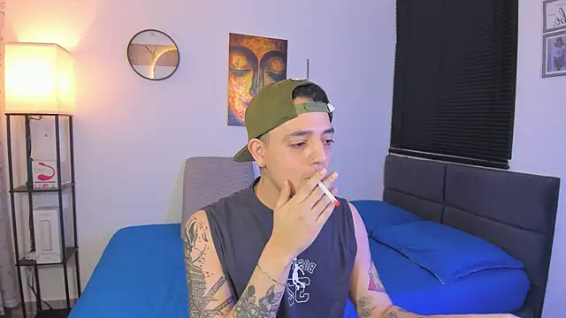 alejandro_calderon1 élő XXX-chatje