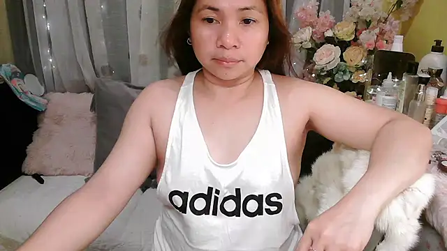 Chat XXX en directo de OhmyPinay