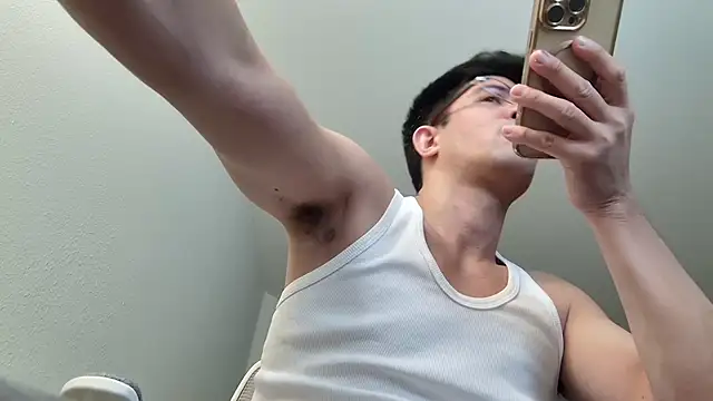 SebastianReiss' Live XXX Chat
