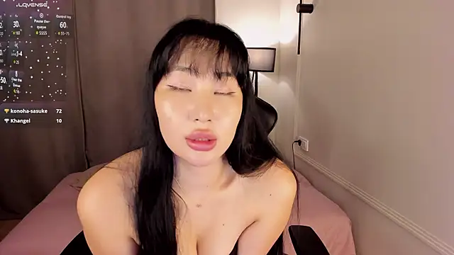 frozensakura's Live XXX Chat